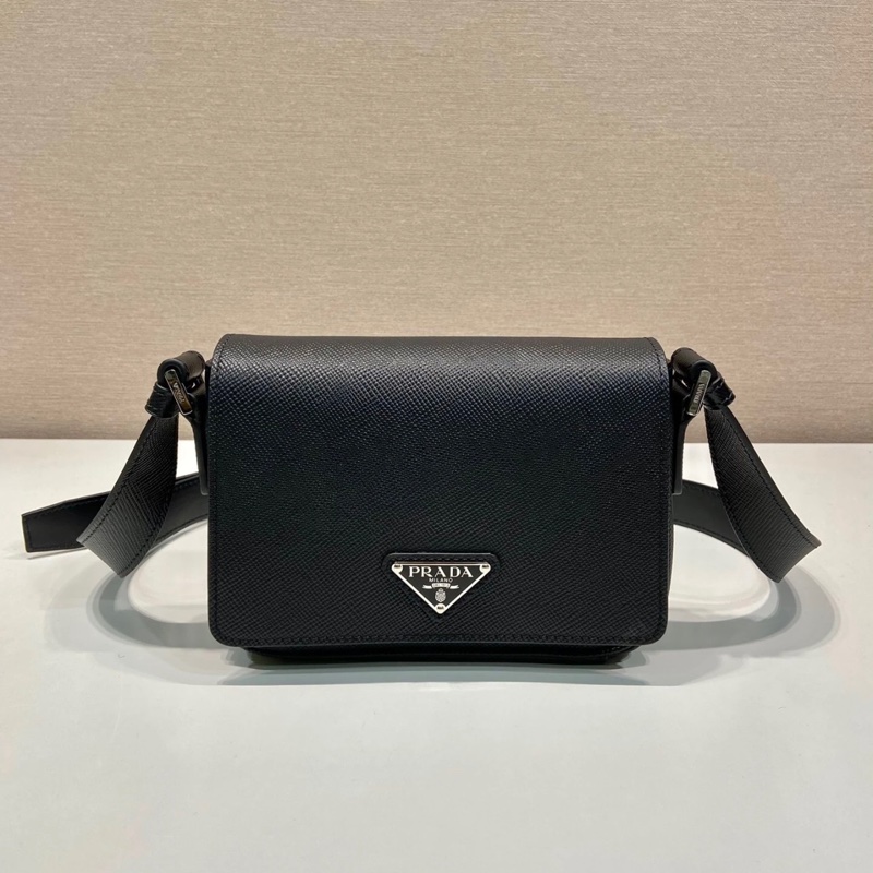 PRADA普拉達 郵差包單肩包 男款-0