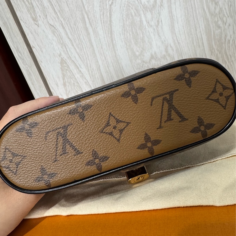 (保留)Lv Vanity新款-7