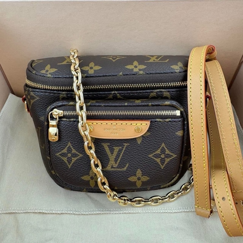 LV Louis Vuitton 路易威登M82335經典Mini Bumbag Monogram帆布 腰包/斜背包-0