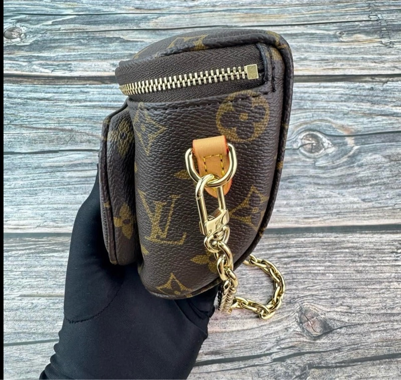 LV Louis Vuitton 路易威登M82335經典Mini Bumbag Monogram帆布 腰包/斜背包-9