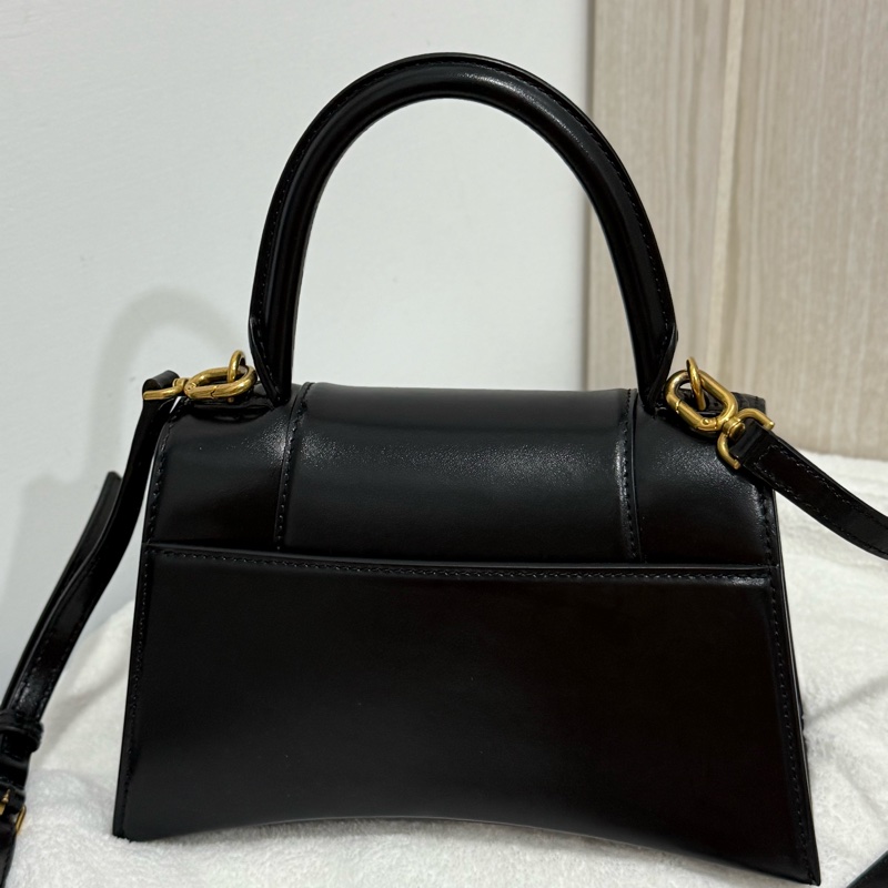 BALENCIAGA沙漏包-6