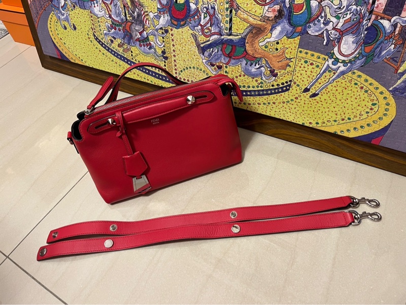 FENDI 紅色by the way Boston包 降價喜歡快帶走-9
