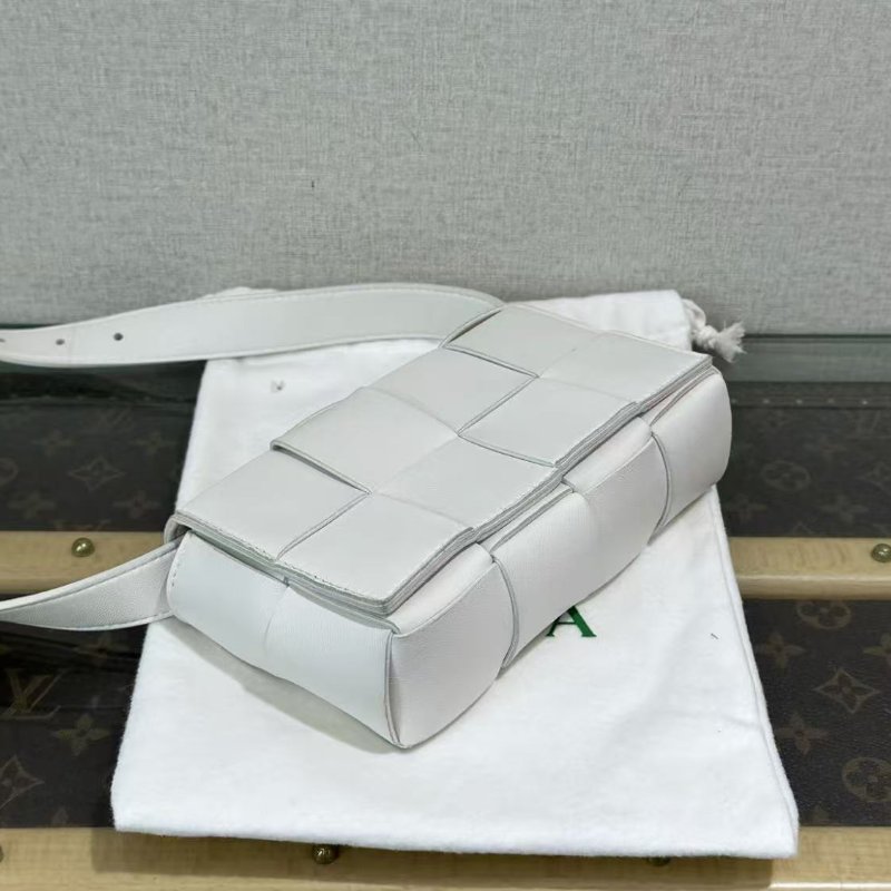 ✨BV 白金編織肩背斜背豆腐包18*9.5*5 98新配件塵袋-4