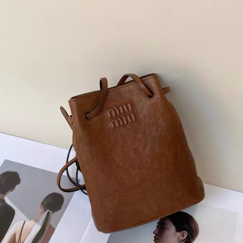 Miu Miu 金棕焦糖色福袋包 mini水桶包 17*6*14cm 98新 配件塵袋-5