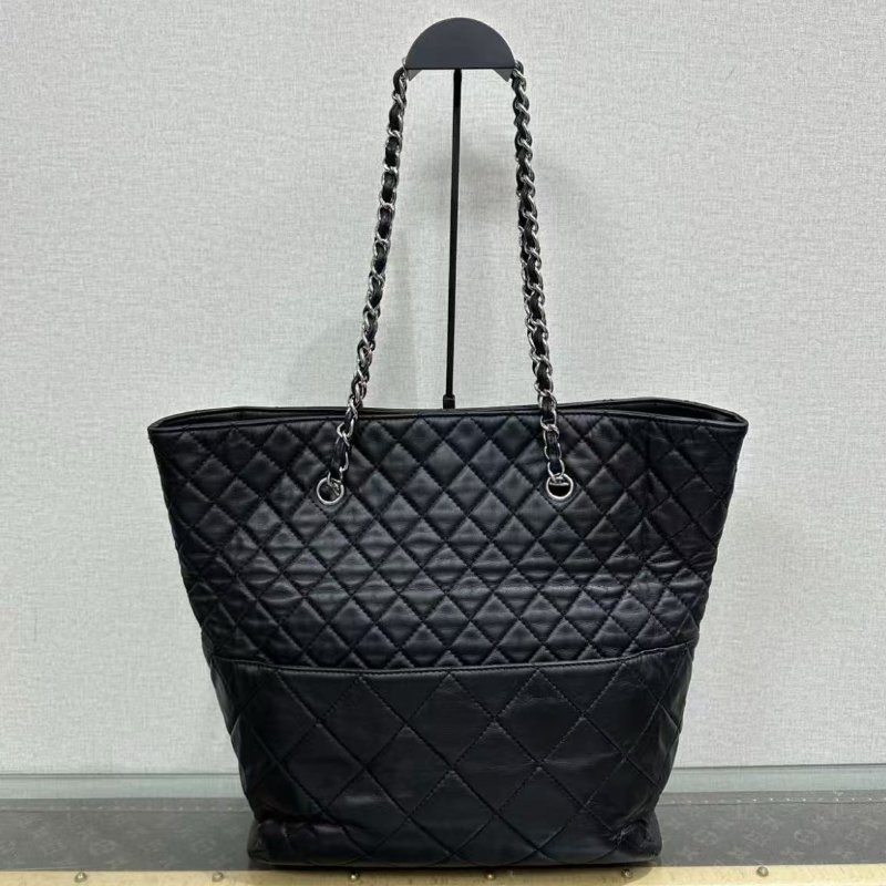 ✨Chanel 黑銀菱格紋手提肩背包 30*34*10 98新 配件塵袋-1