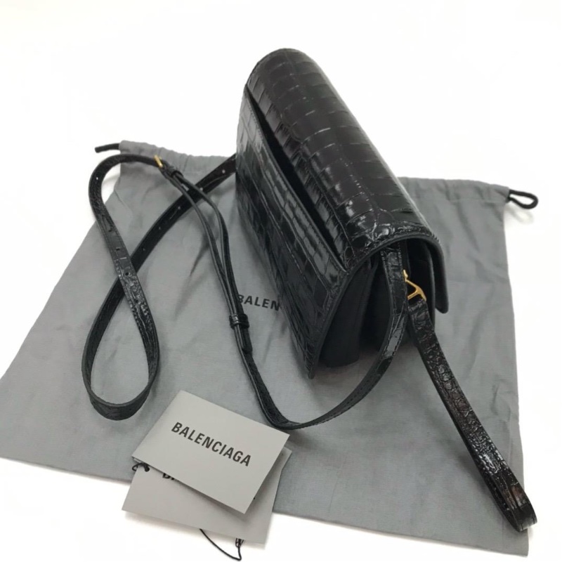 Balenciaga B bag-1