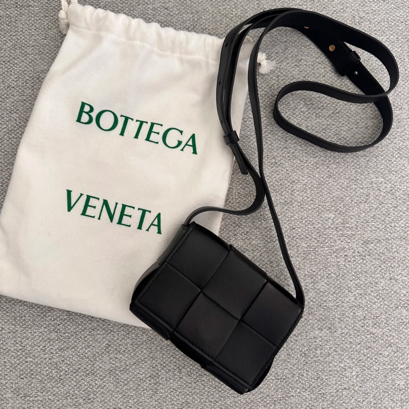 BV Bottega Veneta Cassette 黑色 奶茶色 6格包 小廢包 小包-0