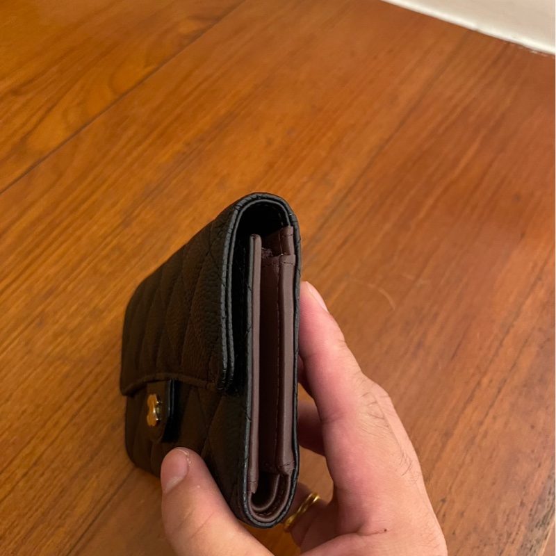 CHANEL 黑荔枝金雙C三折中夾 超級夯-1