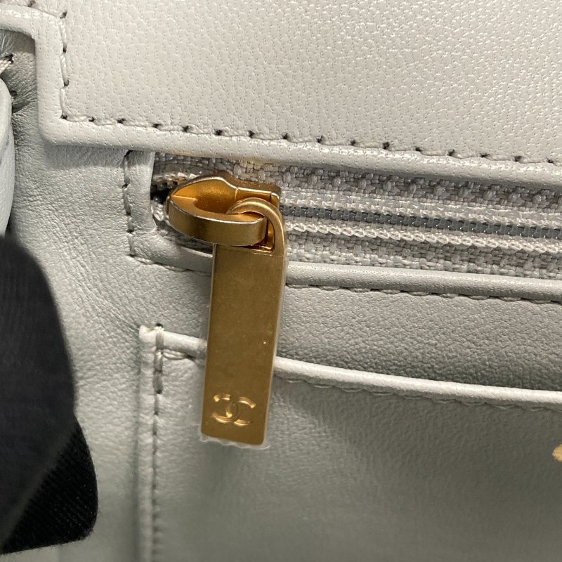 CHANEL 香奈兒 AS3790 CF17 特別款 方胖子 皮革 肩背包 淺藍色 金釦-8