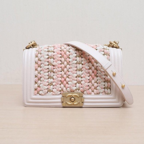 CHANEL(香奈兒) Leboy 中號 25cm 粉色 毛呢 25開 金扣