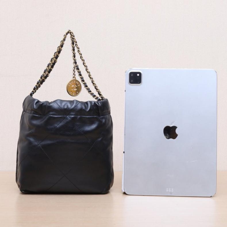 CHANEL(香奈兒) 22Bag Tote托特包 Mini 20cm 黑色 晶片開 金扣-2