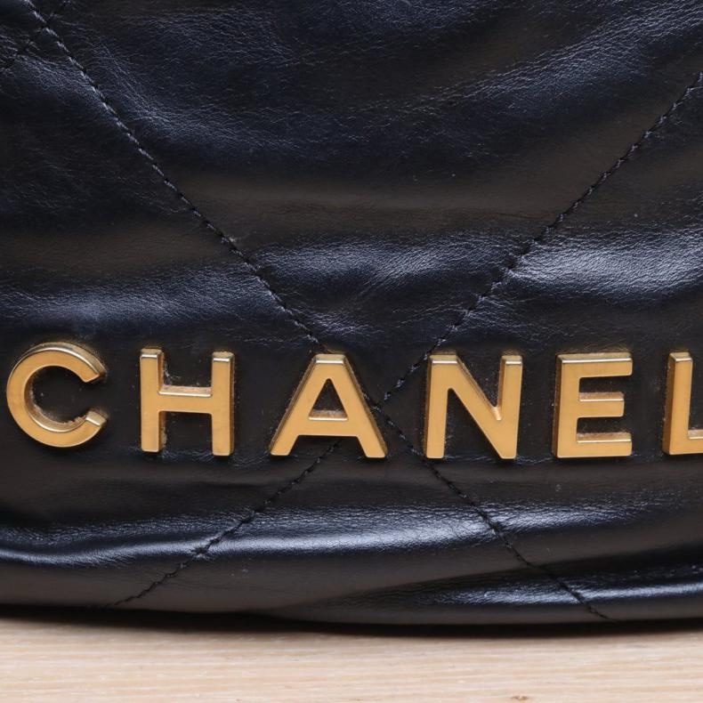 CHANEL(香奈兒) 22Bag Tote托特包 Mini 20cm 黑色 晶片開 金扣-5