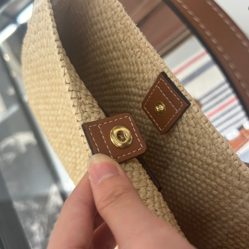 🎉新品好折扣✨Celine 119722 凱旋門 中款 Tilly 草編包-17