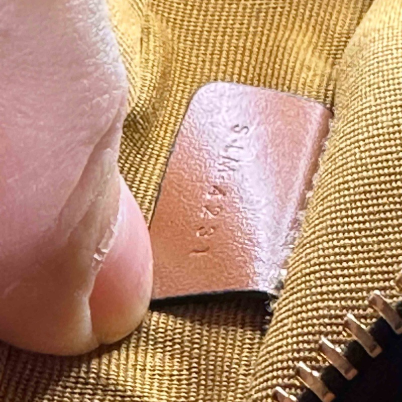 Celine 賽琳mini老花凱旋門豌豆包,尺寸16x8.5x4cm,成色98新-7