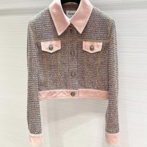 ⭐️ Chanel Jacket