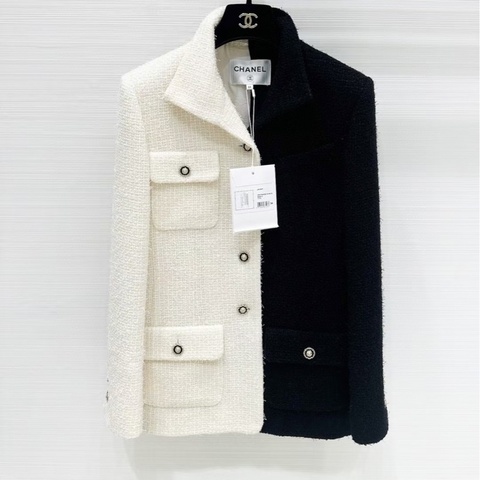 ⭐️ Chanel Jacket