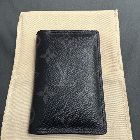 LV 老花卡包