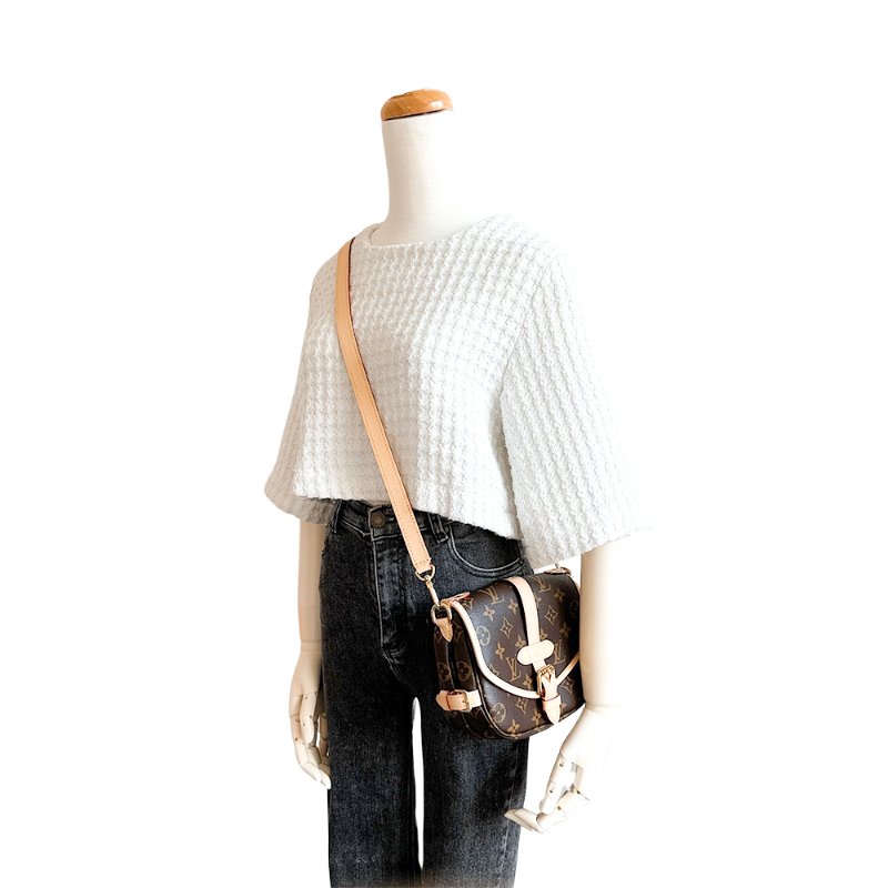 Louis Vuitton 展示品 Saumur BB 帆布兩用馬鞍包(M46740-咖)-5