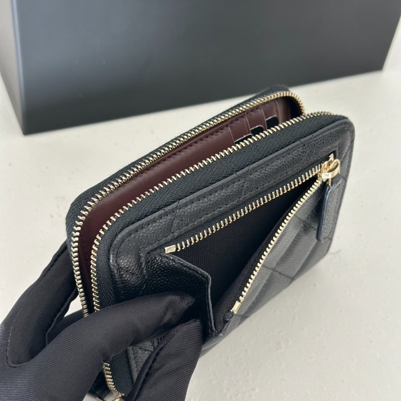 CHANEL 粒面牛皮拉鍊短夾 - 黑金-4