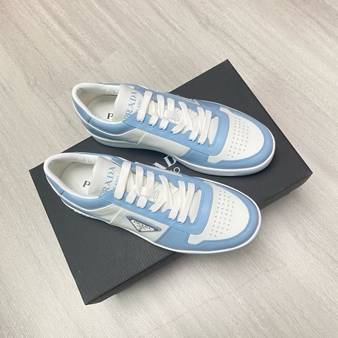 促銷品 Prada Downtown 男款 皮革 運動鞋 淺藍色