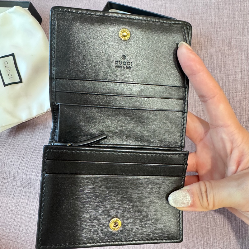 Gucci全真皮短夾-14
