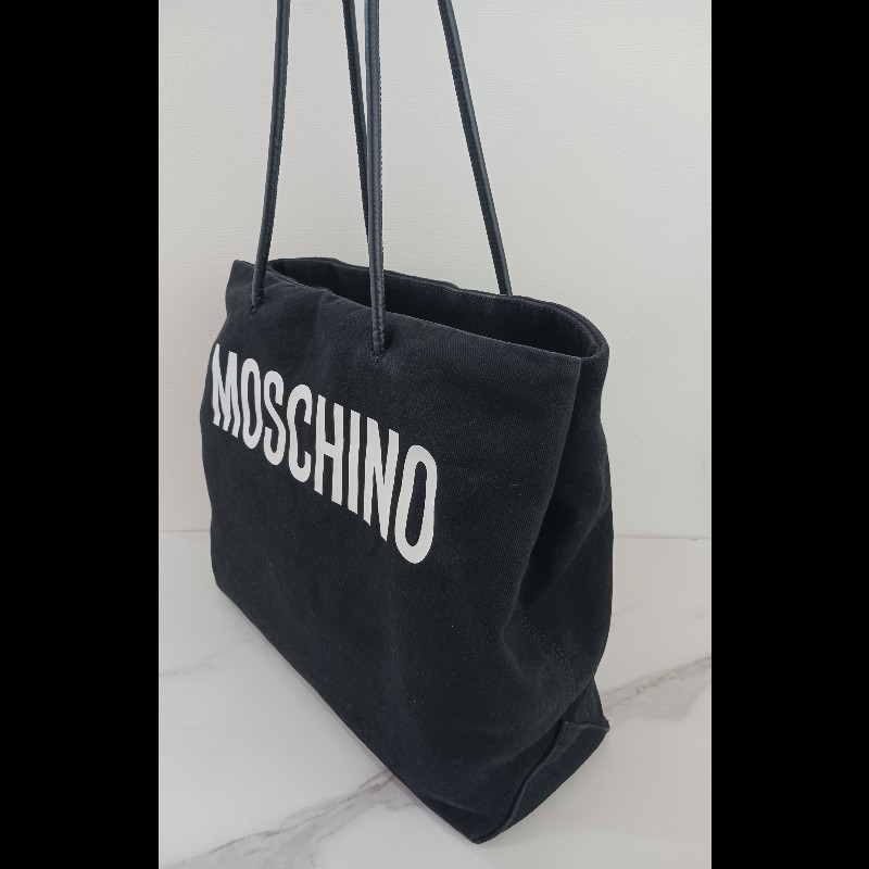 MOSCHINO-11