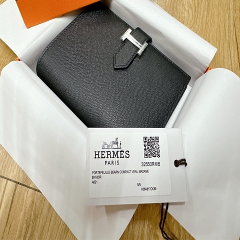 （全新）2025.1.3 w刻 Hermes Bearn 愛馬仕短夾 黑銀
