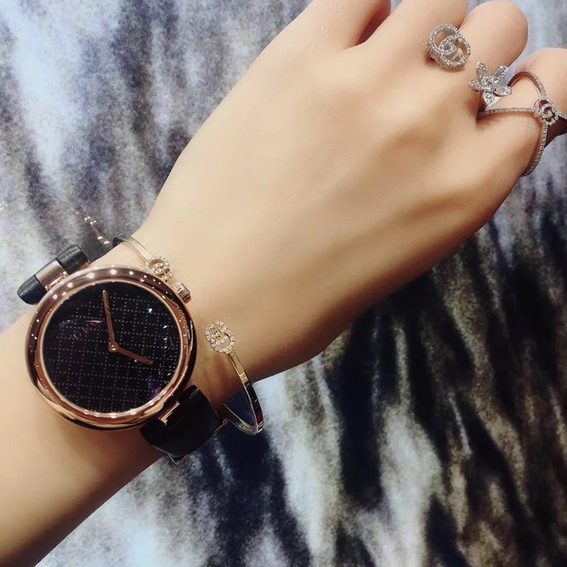 GUCCI Diamantissima石英腕錶-12