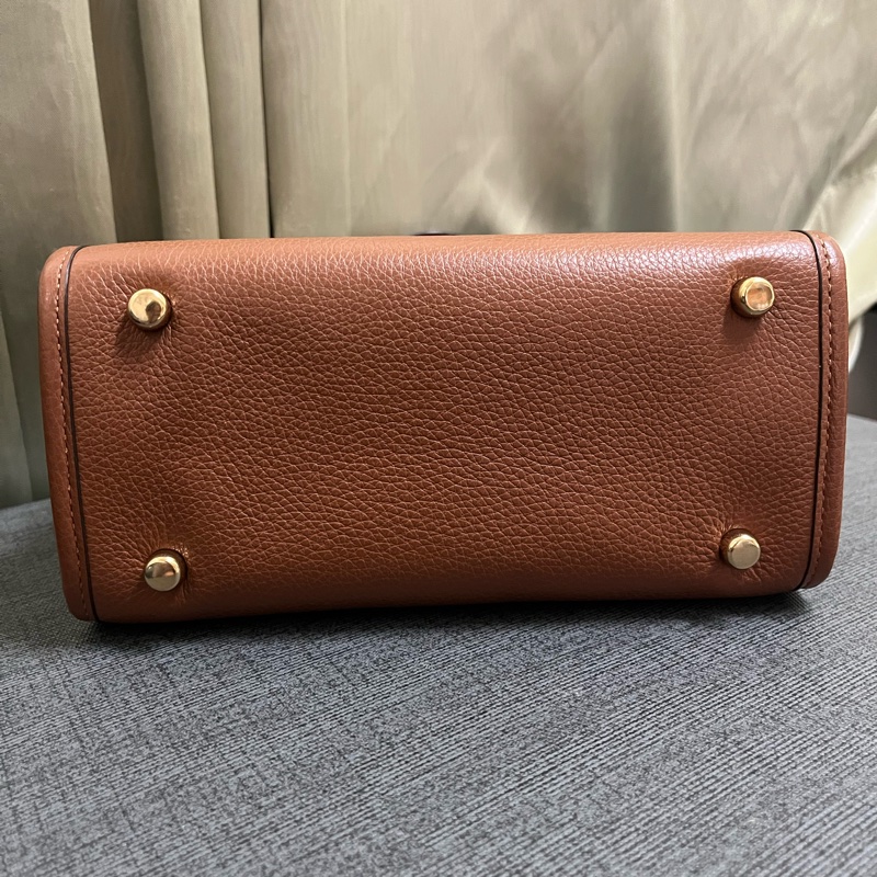 COACH 大圓標C LOGO織布拼牛皮手提/斜背琴譜兩用方包(焦糖配色)-5