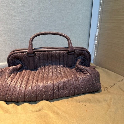 BOTTEGA VENETA