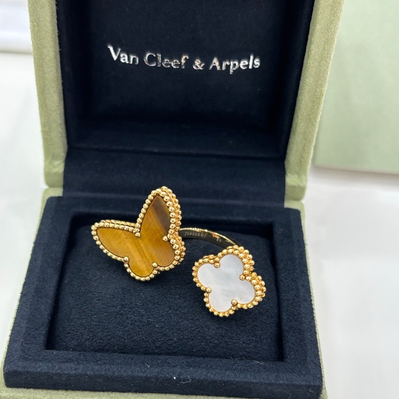 VCA Van Cleef & Arpels 梵克雅寶lucky alhambra 系列 虎眼石 貝母戒指/指間戒 有購證 有證書 48碼，超美蝶戀花显手白-5