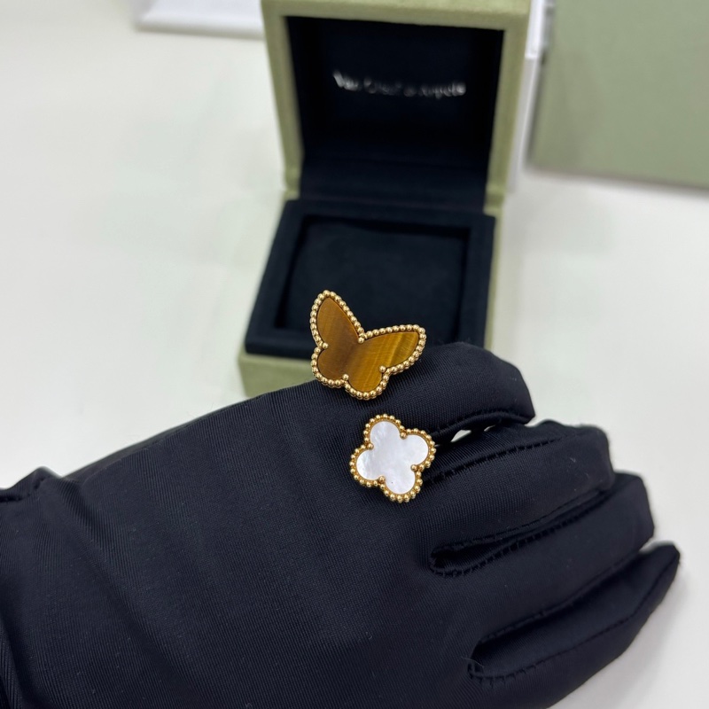 VCA Van Cleef & Arpels 梵克雅寶lucky alhambra 系列 虎眼石 貝母戒指/指間戒 有購證 有證書 48碼，超美蝶戀花显手白-6