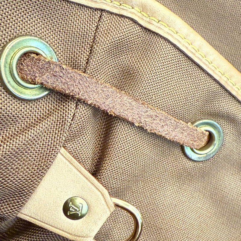 真品LV Monogram Montsouris GM Rucksack 路易威登 原花字紋老花後背包 M51135-24