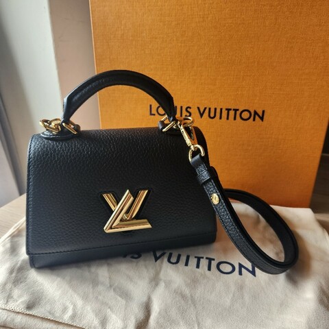 Louis Vuitton Twist One Handle BB 黑色牛皮 斜背/肩背/手提三用包