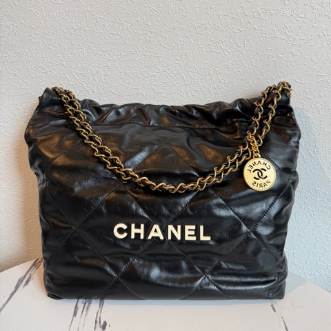 Chanel 買不到這尺寸了22bag 小號