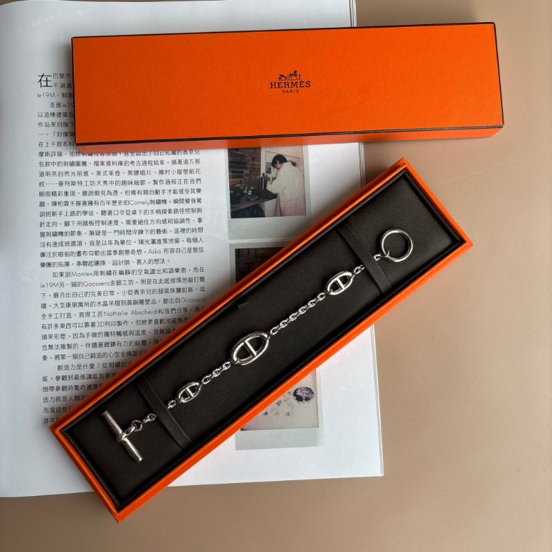 ::HERMES:: 豬鼻子 純銀 Farandole手鍊-0