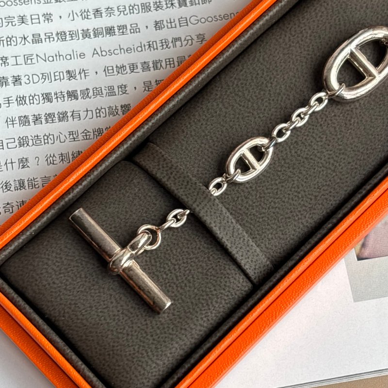 ::HERMES:: 豬鼻子 純銀 Farandole手鍊-3