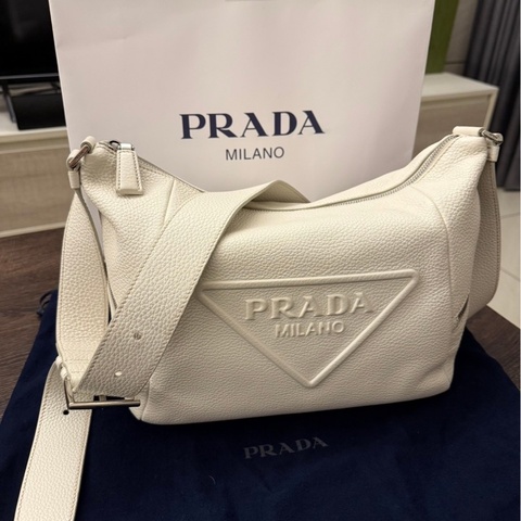 PRADA 男包
