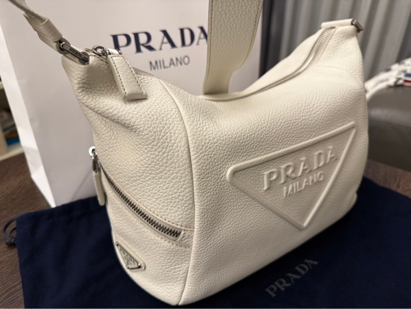 PRADA 男包-1