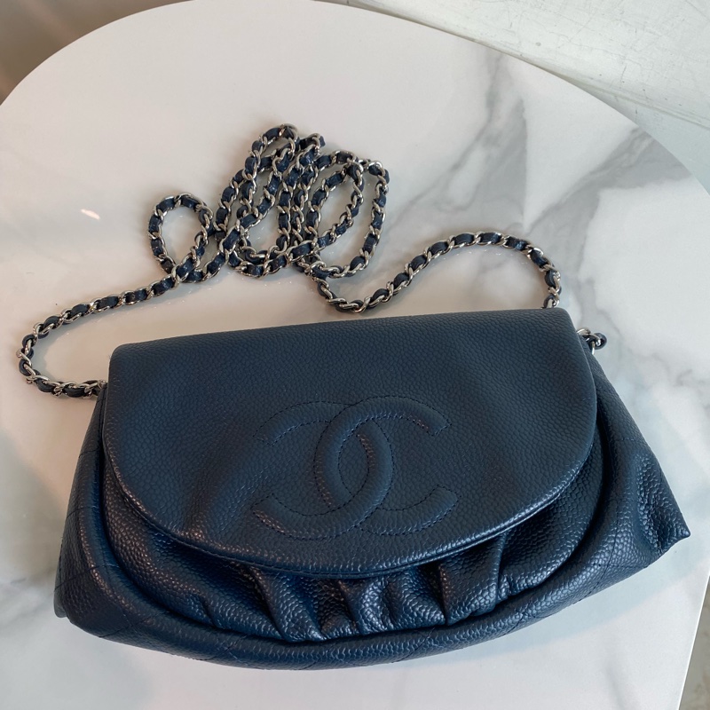 Chanel 近黑藍 月牙包navy-11