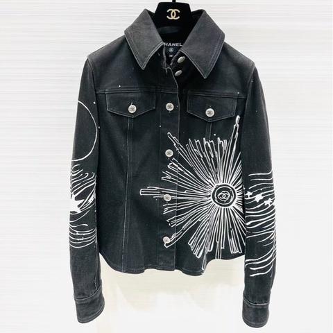 ⭐️ Chanel Jacket 外套
