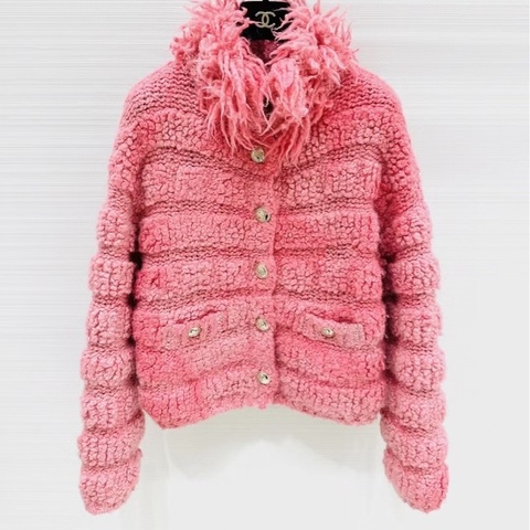 ⭐️ Chanel Jacket 外套