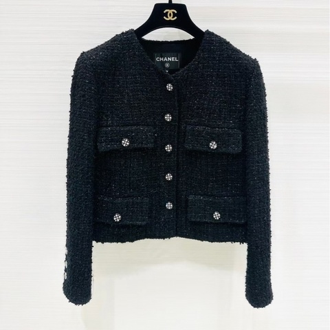 ⭐️ Chanel Jacket 外套