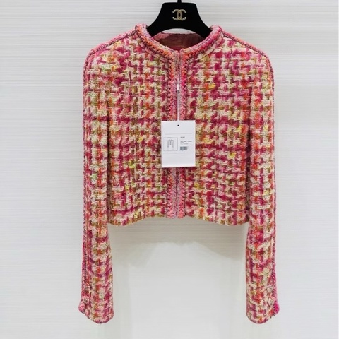 ⭐️ Chanel Jacket 外套