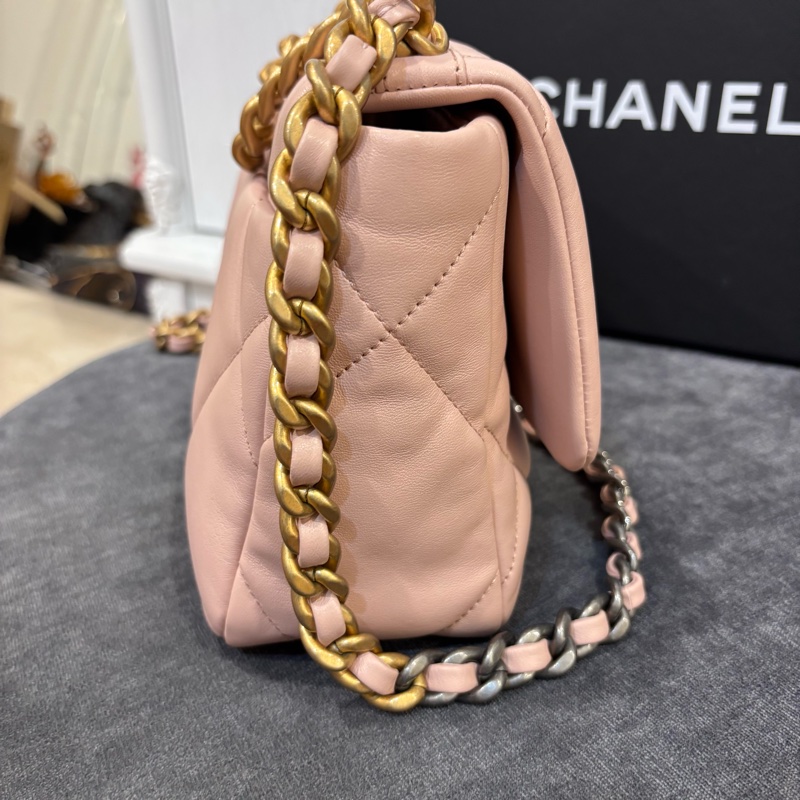 🆕極新限量‼️Chanel羊皮金扣櫻花粉小號19bag雙色鏈條包-9
