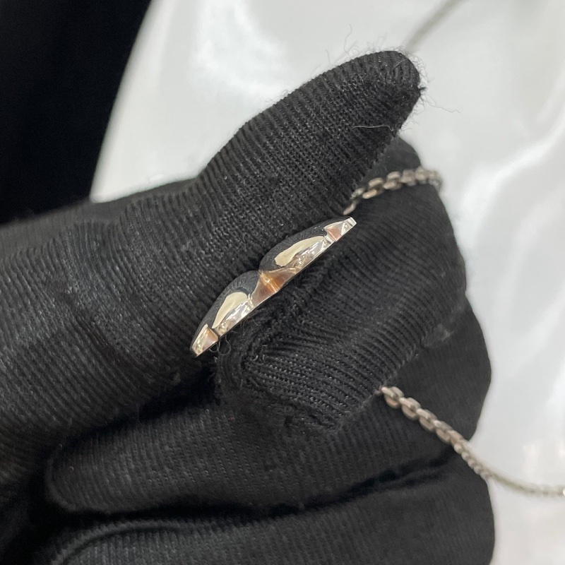 GUCCI 古馳銀色四葉草頸鏈 O703NY-5