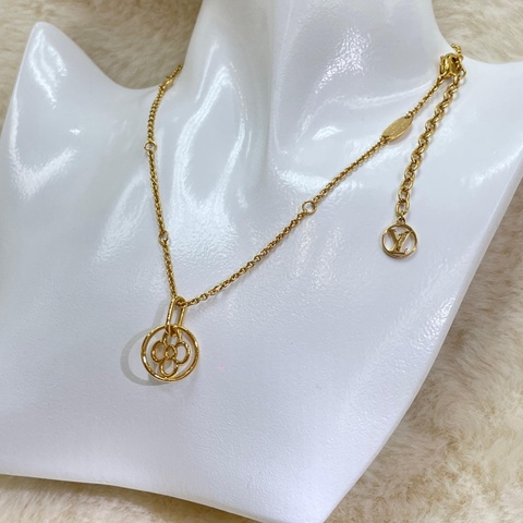 LV 路易威登 金色花花頸鏈 XA902