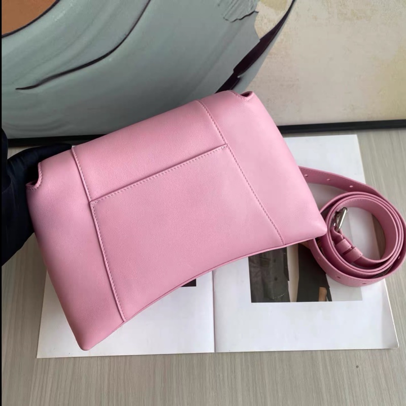 Balenciaga • Downtown 櫻花粉沙漏斜背包-5
