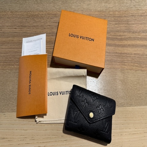 LV victorine 錢包 短夾 黑壓紋牛皮 M64060