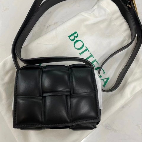 Bottega Veneta葆蝶家 單肩斜挎包 迷你
